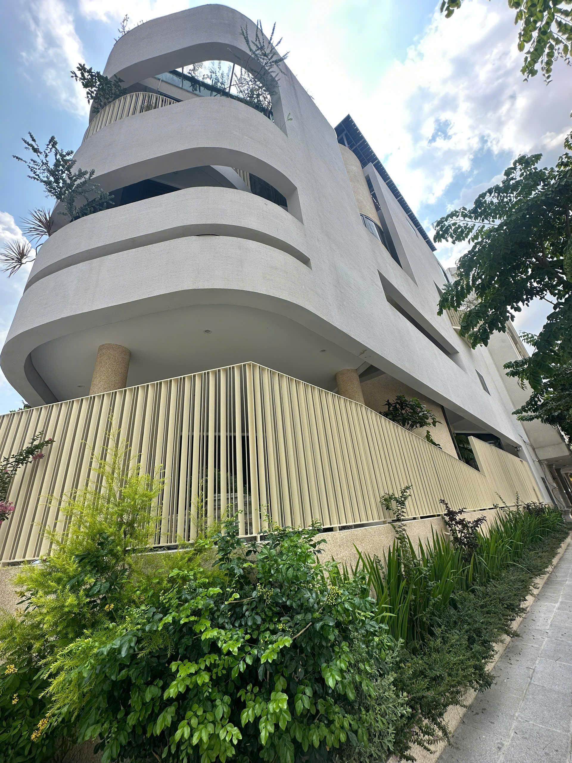 Z7750651689227 195f89e973acdbbe76ec0c3bafe1707c